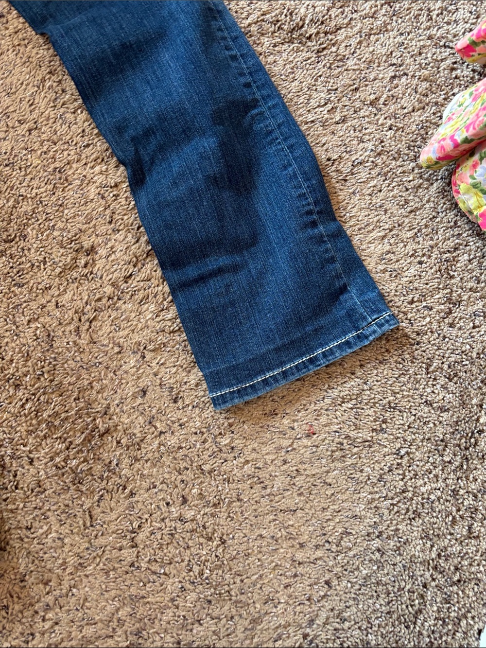 BKE Women’s Boot Cut Jeans in Dark Wash Blue - Picture 11 of 11